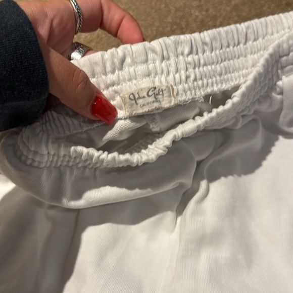 Brandy Melville sweatshirts - Picture 2 of 2